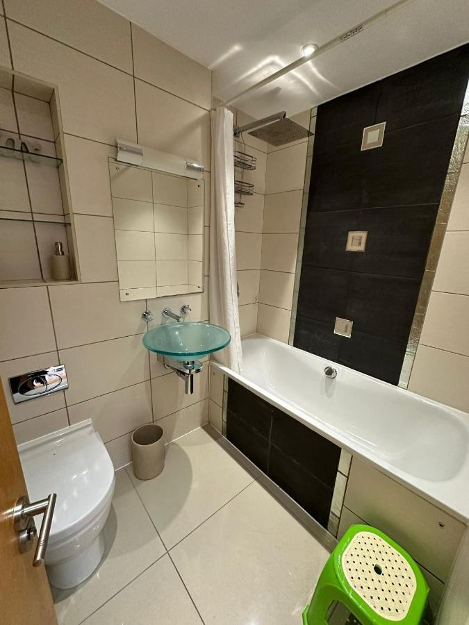 Two Br Flat 5 Mins Walk From London Eye G96 Διαμέρισμα Εξωτερικό φωτογραφία